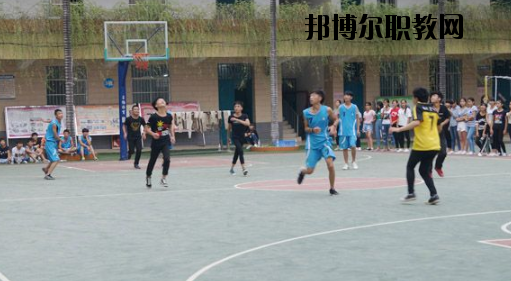 廣西動(dòng)力技工學(xué)校2020年報(bào)名條件、招生要求、招生對象 