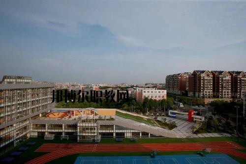 綿陽工貿(mào)學(xué)校2020年報名條件、招生要求、招生對象