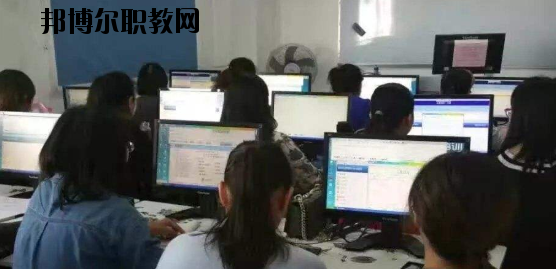 梧州機電技工學(xué)校2020年報名條件、招生要求、招生對象 