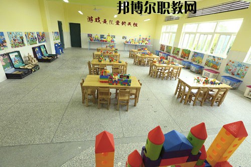 四川師范大學(xué)幼師學(xué)院2020年報(bào)名條件、招生要求、招生對象