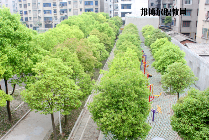 湖北潛江衛(wèi)生學(xué)校怎么樣、好不好