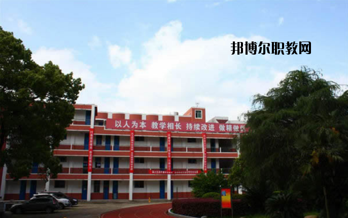 江西建筑工業(yè)學(xué)校2020年報(bào)名條件、招生要求、招生對(duì)象