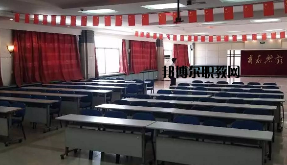甘肅信息工程技術(shù)中等專業(yè)學校2020年學費、收費多少