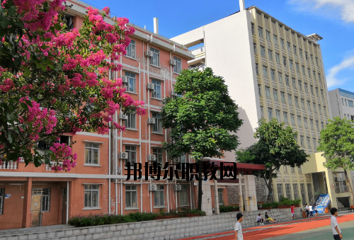 廣東工業(yè)貿(mào)易職業(yè)技術(shù)學(xué)校怎么樣、好不好