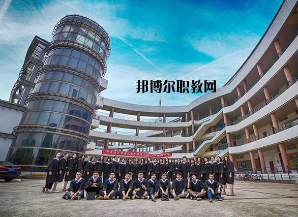 南京財(cái)經(jīng)大學(xué)怎么樣、好不好