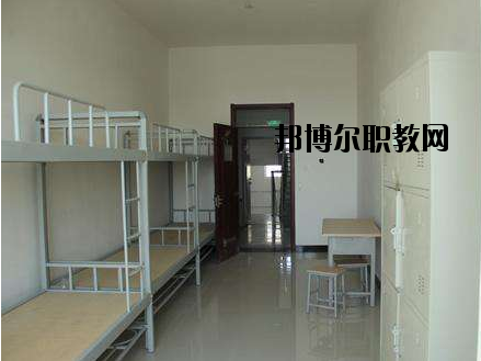 河南三門(mén)峽黃金工業(yè)學(xué)校2021年宿舍條件