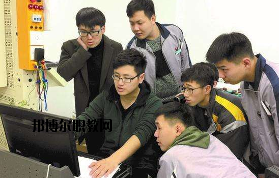 麗水市旅游職業(yè)學(xué)校2020年報名條件、招生要求、招生對象