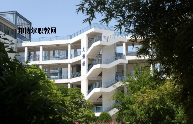 江蘇財(cái)經(jīng)職業(yè)技術(shù)學(xué)院2020年報(bào)名條件、招生要求、招生對(duì)象