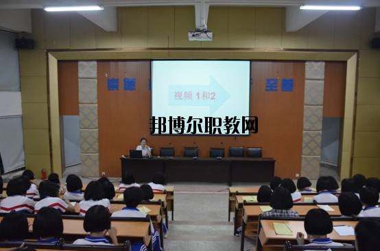 崇義職業(yè)中等專業(yè)學(xué)校2020年報名條件、招生要求、招生對象 