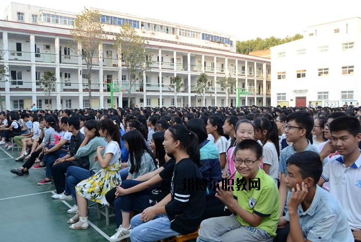 南陽第二中等職業(yè)學校2021年報名條件、招生要求、招生對象