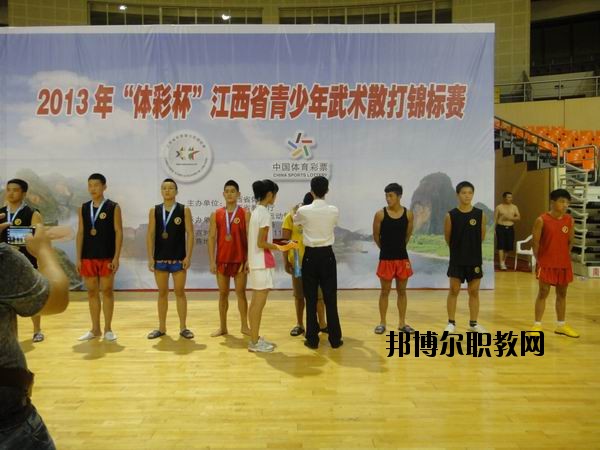 吉安文武學(xué)校怎么樣、好不好