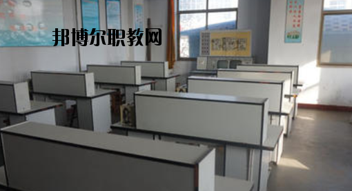 保定富昌中專學(xué)校2020年報(bào)名條件、招生要求、招生對(duì)象 