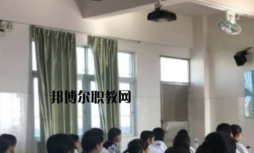 秦皇島燕成中等專(zhuān)業(yè)學(xué)校怎么樣、好不好
