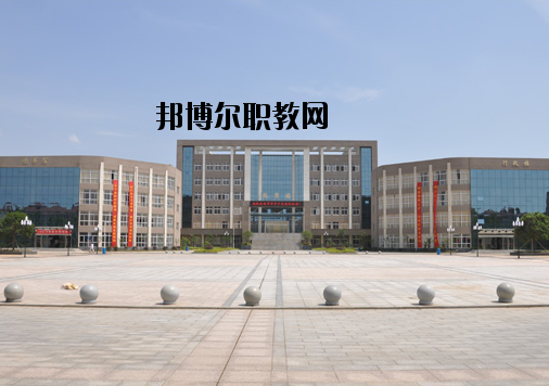 江西水利水電學(xué)校2020年招生辦聯(lián)系電話(huà)