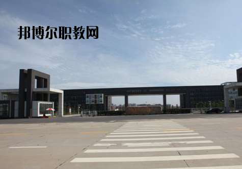 江西建設(shè)工程學校2020年報名條件、招生要求、招生對象