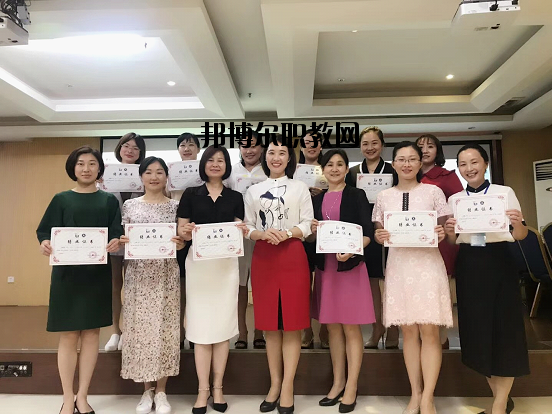 南昌青山湖區(qū)職業(yè)技術學校2020年招生辦聯系電話