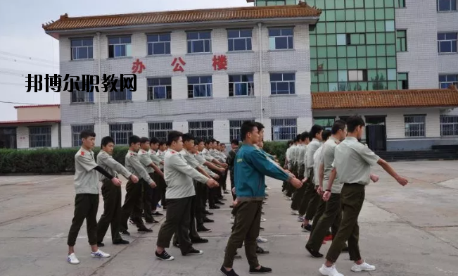 張家口新名人中等職業(yè)學校