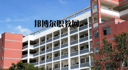 玉林華港中等職業(yè)技術(shù)學校2020年報名條件、招生要求、招生對象 