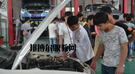 南寧武鳴區(qū)職業(yè)技術(shù)學(xué)校怎么樣、好不好