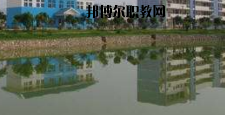 柳州鹿寨職業(yè)教育中心怎么樣、好不好