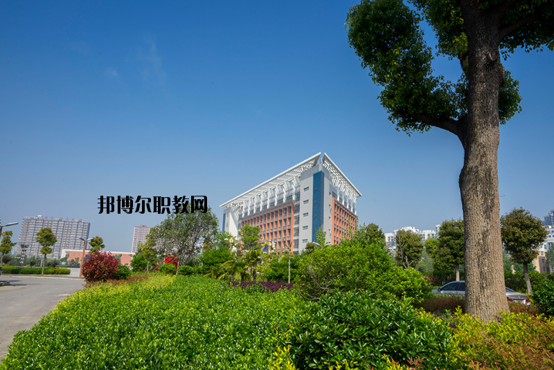 南陽幼兒師范學校2021年報名條件、招生要求、招生對象