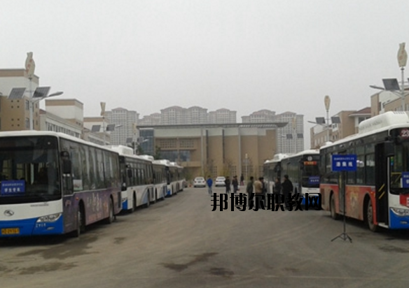 淮南職業(yè)教育中心2020年報名條件、招生要求、招生對象