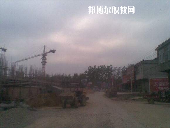沈丘職業(yè)教育中心2021年報(bào)名條件、招生要求、招生對(duì)象