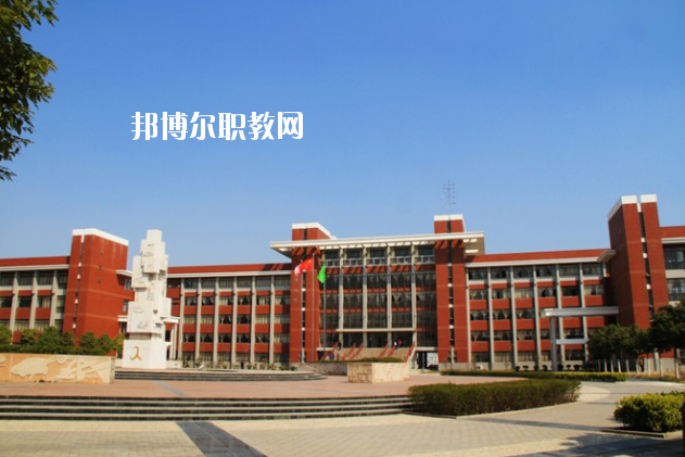 安徽汽車應(yīng)用技師學院網(wǎng)站網(wǎng)址