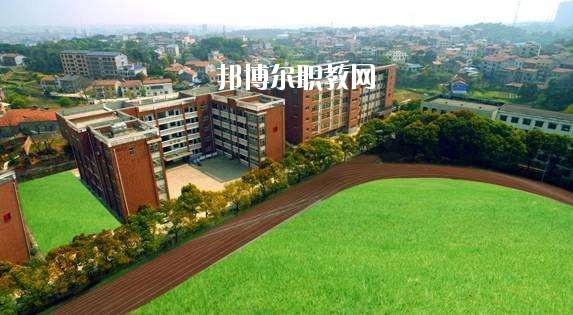 鄭州科技中等專業(yè)學(xué)校2021年報名條件、招生要求、招生對象