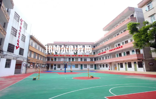 廉江衛(wèi)生職業(yè)技術(shù)學校網(wǎng)站網(wǎng)址