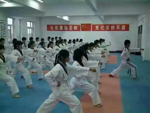 江蘇沭陽(yáng)中等專業(yè)學(xué)校2020年報(bào)名條件、招生要求、招生對(duì)象