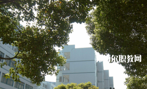 樊城區(qū)職業(yè)教育中心學校2