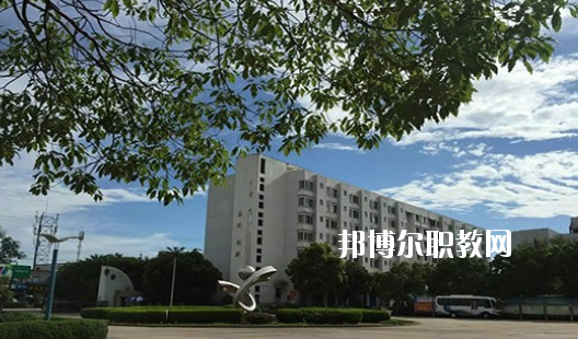 合肥經(jīng)濟(jì)貿(mào)易科技學(xué)校怎么樣、好不好