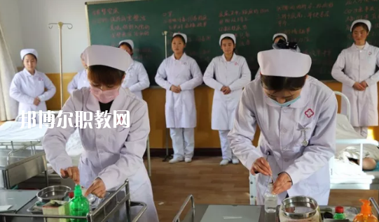靈臺縣職業(yè)中等專業(yè)學(xué)校2020年報名條件、招生要求、招生對象
