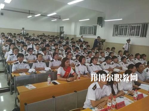 河南省經濟技術中等職業(yè)學校2021年報名條件、招生要求、招生對象