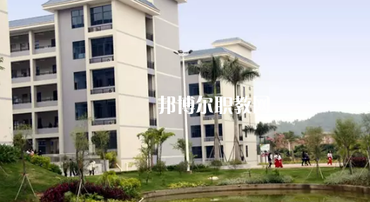 惠州商貿(mào)旅游高級(jí)職業(yè)技術(shù)學(xué)校2020年學(xué)費(fèi)、收費(fèi)多少