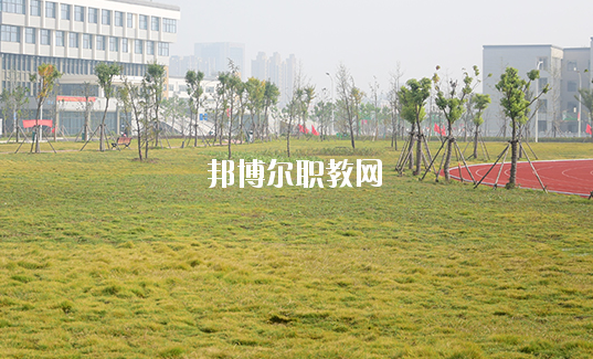 安徽蚌埠技師學(xué)院2020年學(xué)費(fèi)、收費(fèi)多少