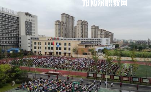 和縣機(jī)電工程學(xué)校2020年報(bào)名條件、招生要求、招生對(duì)象 