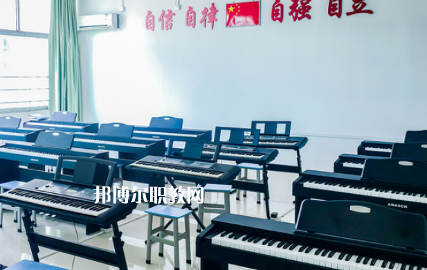 惠州高迪技工學(xué)校2020年報(bào)名條件、招生要求、招生對(duì)象