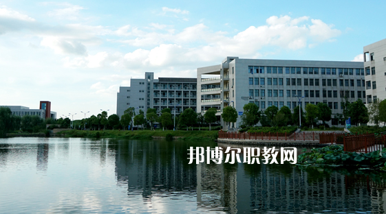 安徽銅陵技師學院2021年報名條件、招生要求、招生對象