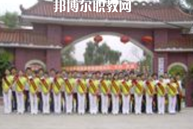 重慶立事信息工程學(xué)校2021年報名條件、招生要求、招生對象