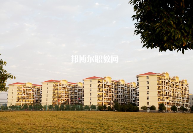 合肥行知技工學(xué)校2021年報名條件、招生要求、招生對象