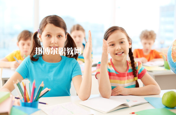 重慶2021年中專學校有什么專業(yè)適合女生