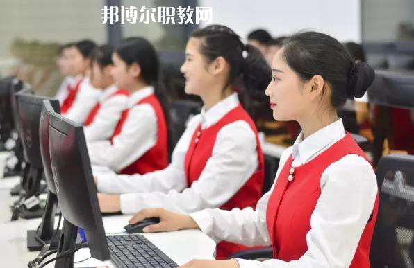 云龍縣民族職業(yè)高級中學怎么樣、好不好
