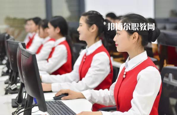 云龍縣民族職業(yè)高級(jí)中學(xué)2021年學(xué)費(fèi)、收費(fèi)多少