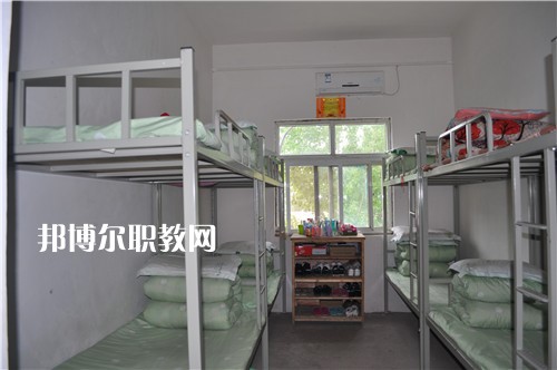 勐?？h職業(yè)高級(jí)中學(xué)2021年宿舍條件