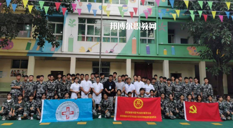 西雙版納經(jīng)濟(jì)管理職業(yè)學(xué)校怎么樣、好不好
