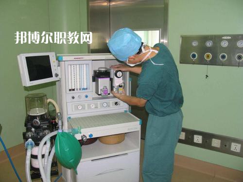 陜西2021年男生上衛(wèi)校學(xué)什么專(zhuān)業(yè)好
