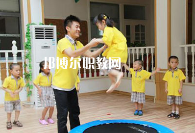 重慶2021年幼師學(xué)校什么時間招生