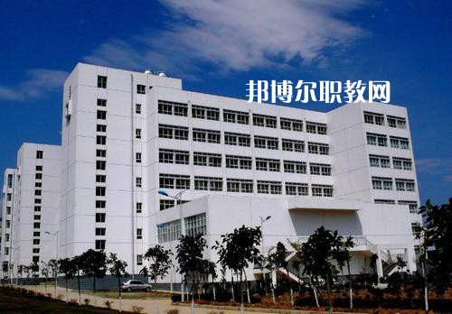 大理衛(wèi)生學(xué)校2021年招生錄取分數(shù)線